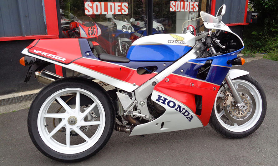 Les Honda RC30, un classic chez Performances Moto ! 🔐