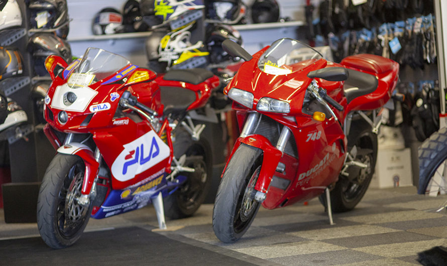 Ducati 748 ou 749 ?