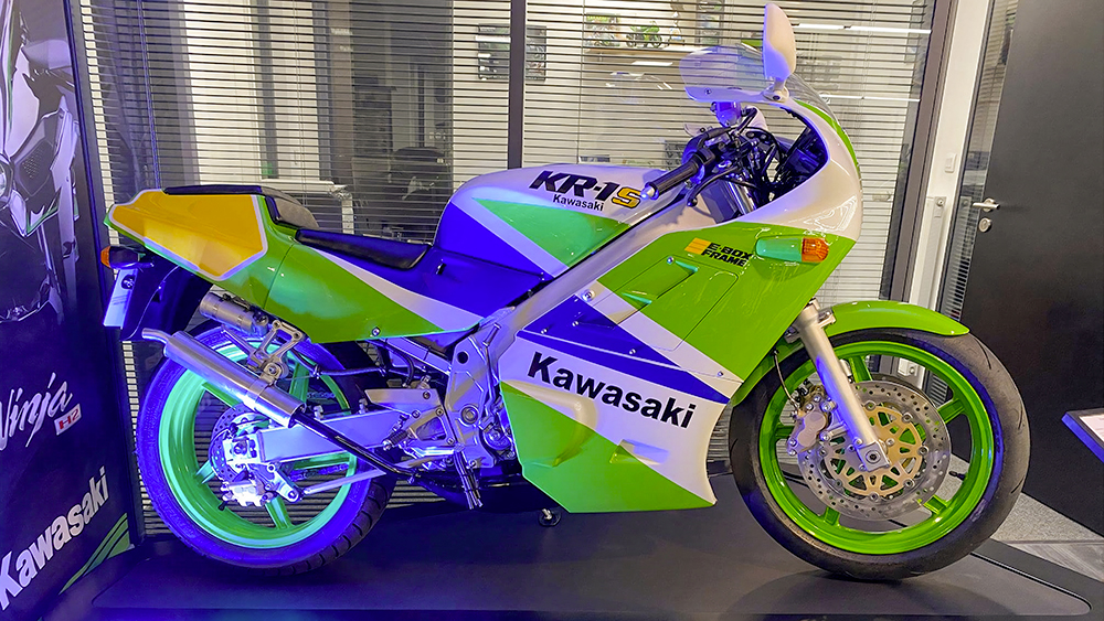 Une Kawasaki KR-1S entièrement restaurée !