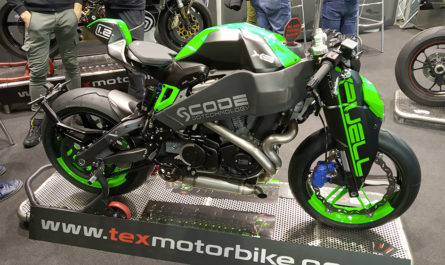 Seb Kustom Motorcycle au «Motor Bike Expo».