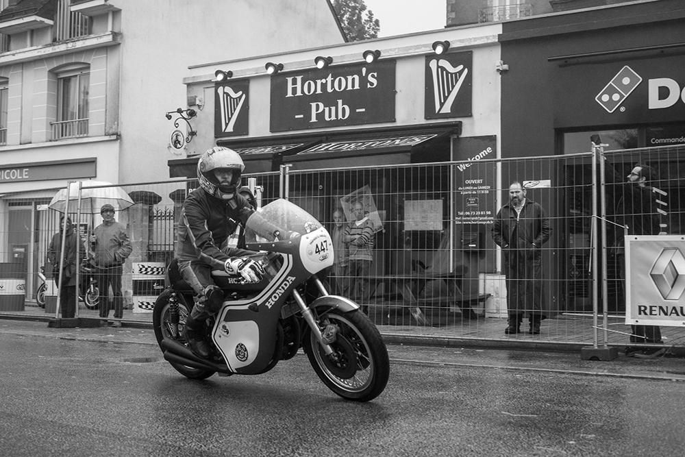 Vintage Riders Grand Prix 44 à Pontchâteau ! MotoManiaque