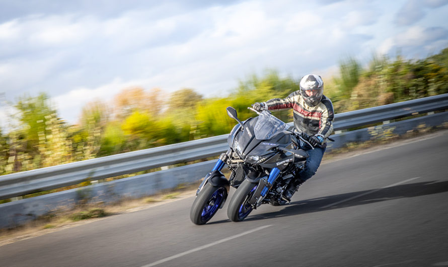 Essai du Yamaha Niken : la sportivité et la facilité !