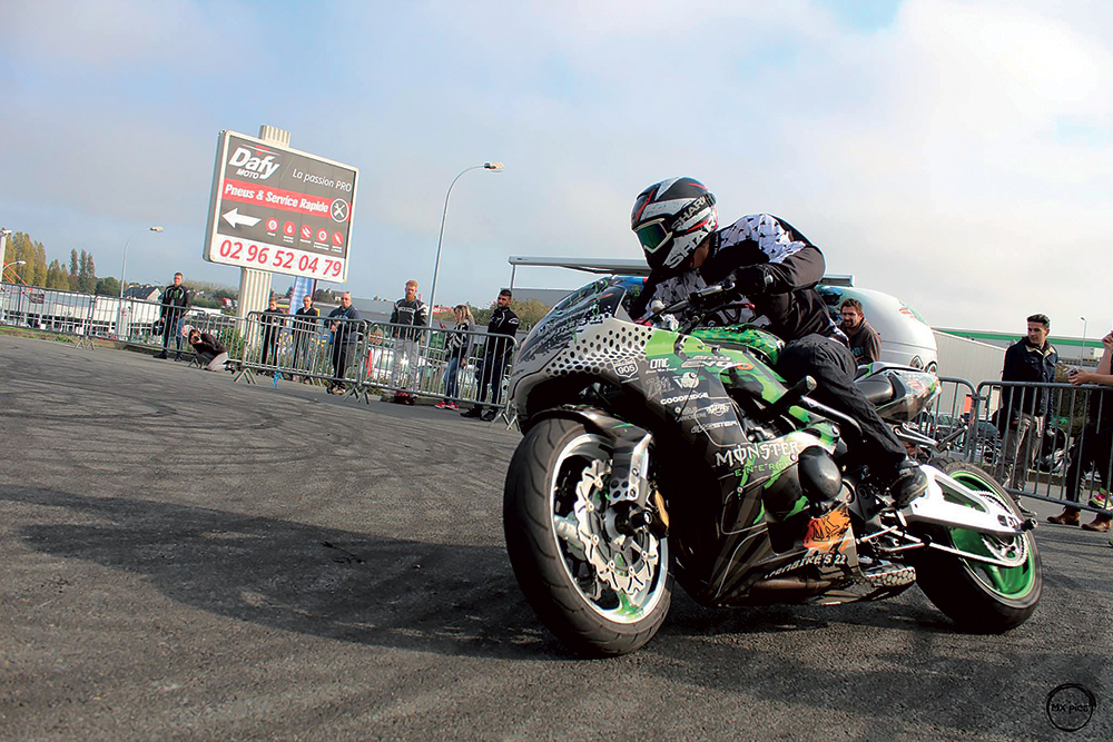 Acrobike’s des Shows Stunt à la Drift Figthers Cup !