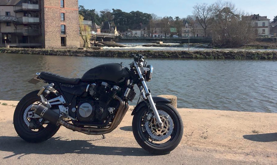 La Yamaha 1200XJR de Virginie et Matthias