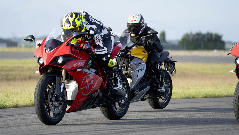 Timothée Monot aux essais Energica...