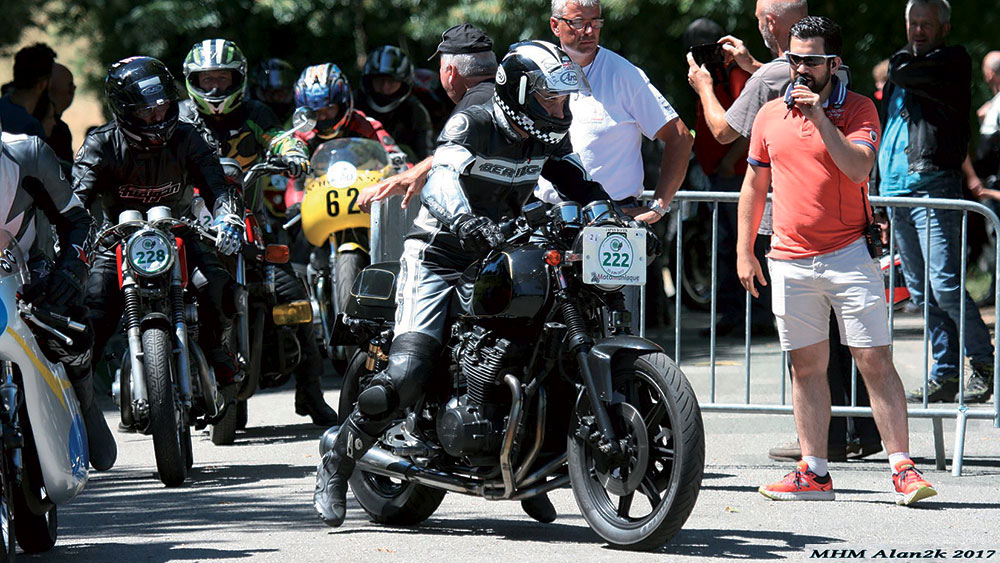 En Mayenne : la Montée Historique du Montaigu !