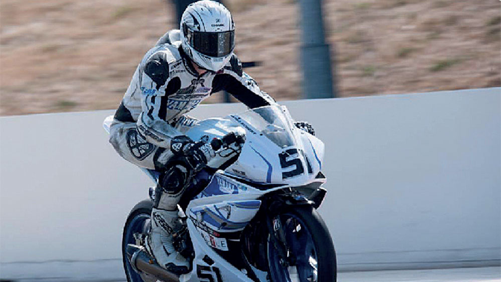 Hugo Robert en coupe Yamaha YZF-R 125