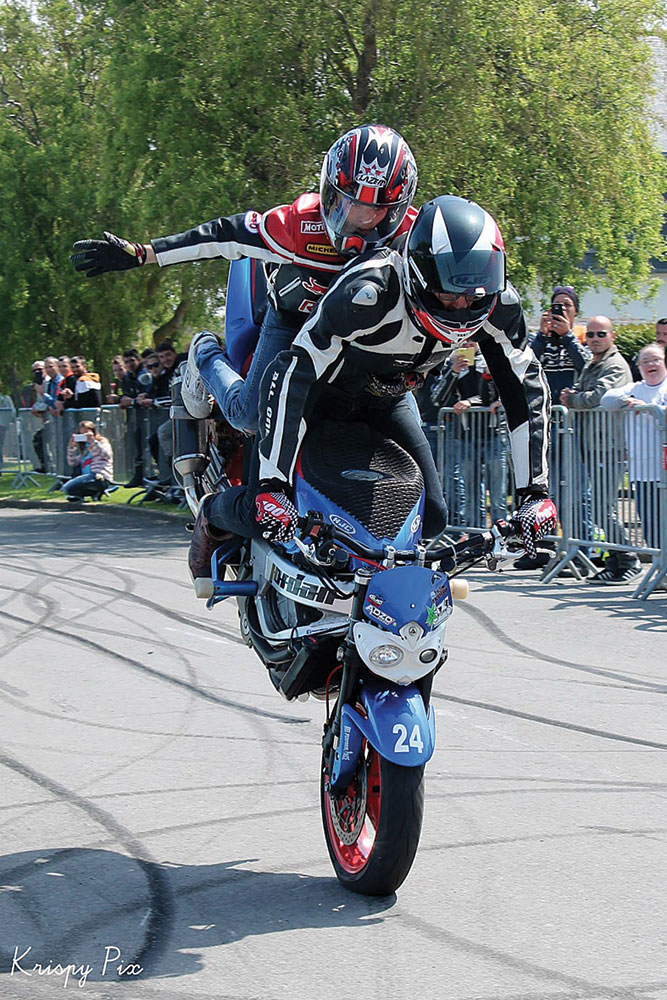 Du stunt à tout âge avec le Fast riders stunt