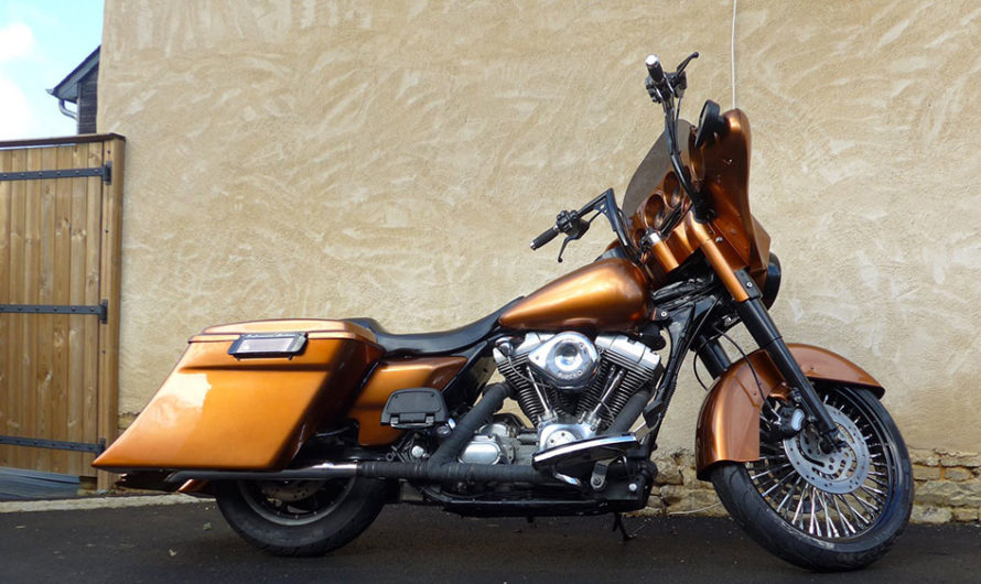 Harley-Davidson FLHT BAGGER – Hypnotik Cycles